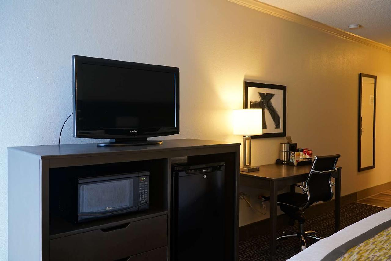 Best Western Plus Morristown Conference Center Luaran gambar